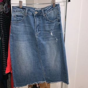 Denim Skirt. Size Medium. Great condition!